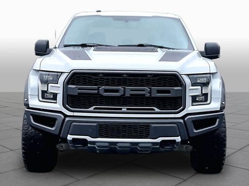 Used 2017 Ford F150 Raptor w/ Equipment Group 801A Mid AWD/4WD image 3