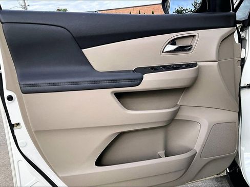 Used 2014 Honda Odyssey EX-L image 14
