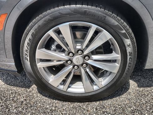 Used 2022 Cadillac XT6 Premium Luxury w/ Technology Package FWD image 34