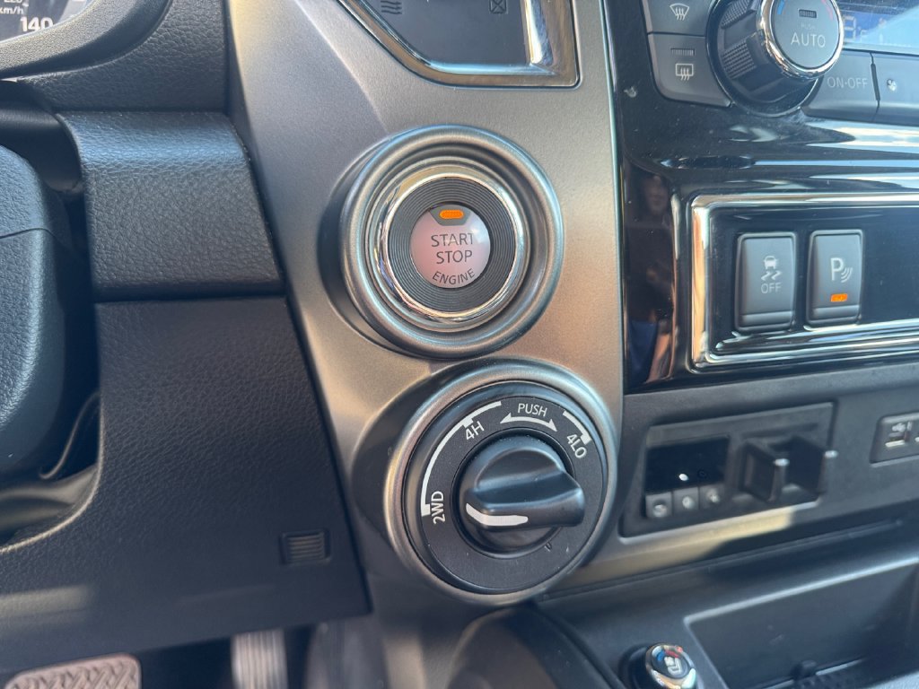 Used 2019 Nissan Titan Platinum Reserve w/ Platinum Utility Package AWD/4WD image 26