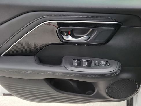 Used 2025 Acura ADX AWD image 16