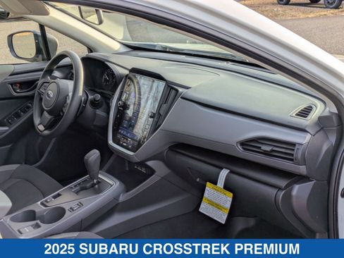 Certified 2025 Subaru Crosstrek 2.0i Premium image 35