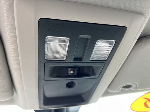 Used 2016 RAM 1500 Classic SLT image 27