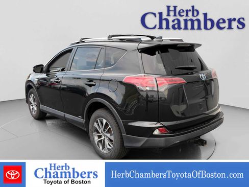 Used 2017 Toyota RAV4 XLE w/ All Weather Liner Package AWD/4WD image 3