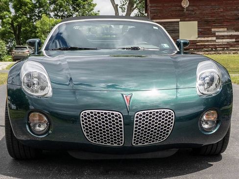 Used 2007 Pontiac Solstice Convertible w/ Premium Package RWD image 20