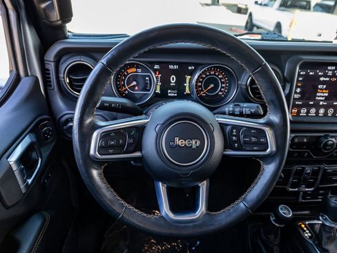 Used 2021 Jeep Wrangler Unlimited Sahara AWD/4WD image 19