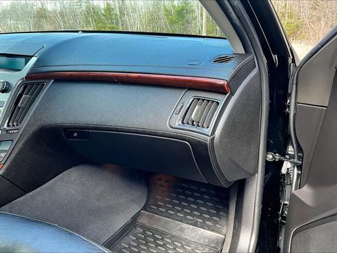 Used 2012 Cadillac CTS Luxury image 18