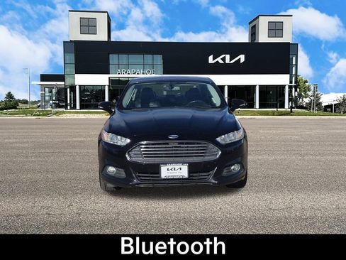 Used 2016 Ford Fusion SE w/ Equipment Group 202A image 3