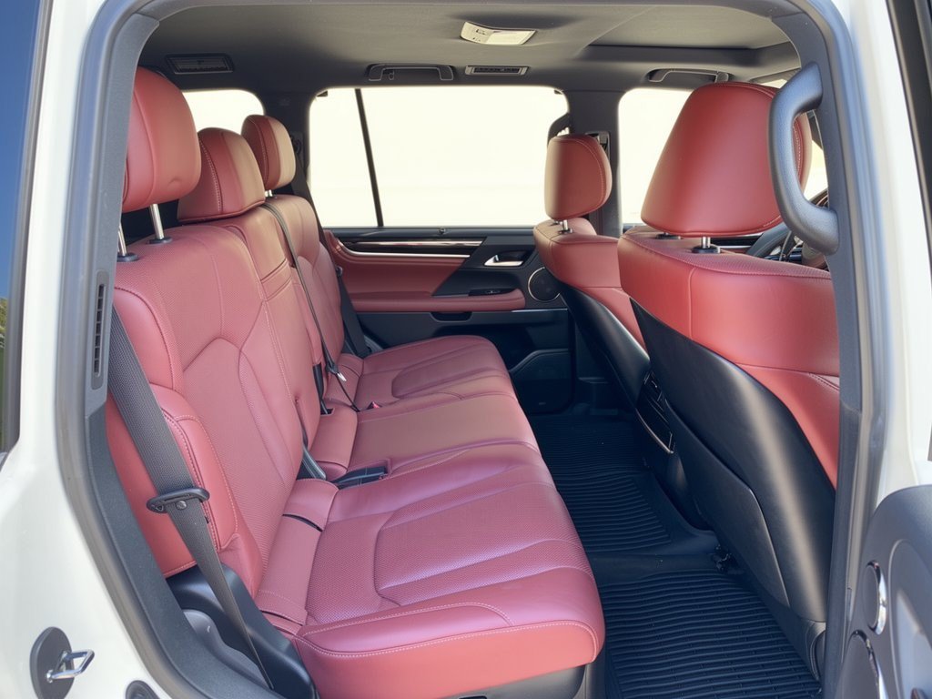 Used 2021 Lexus LX 570 4WD w/ Sport Package image 29
