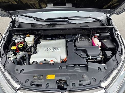 Used 2016 Toyota Highlander Limited Platinum image 36