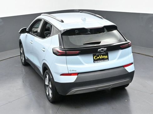 Used 2022 Chevrolet Bolt EUV LT w/ Convenience Package FWD image 40