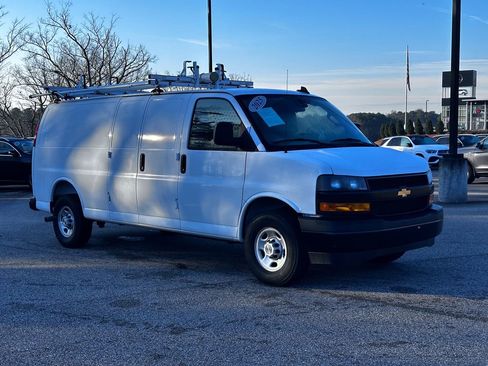 Used 2025 Chevrolet Express 2500 Extended w/ Communications Package image 1