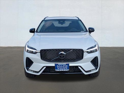 New 2026 Volvo XC60 B5 Ultra w/ Climate Package AWD/4WD image 4