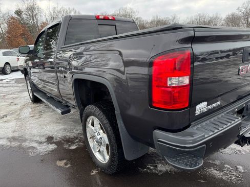 Used 2015 GMC Sierra 2500 Denali image 10