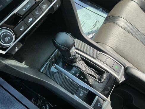 Used 2016 Honda Civic EX-L image 18