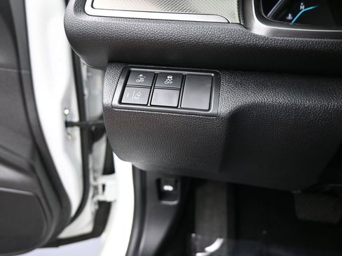 Used 2019 Honda Civic EX image 32