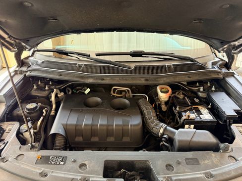 Used 2016 Ford Explorer XLT w/ Equipment Group 202A FWD image 30