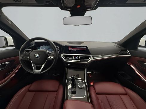 Used 2022 BMW 330i xDrive Sedan w/ Premium Package 2 AWD/4WD image 17