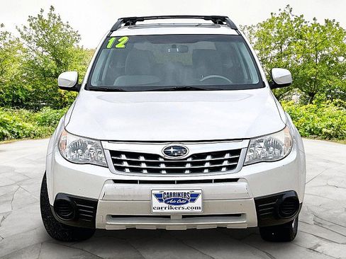Used 2012 Subaru Forester 2.5X Premium w/ All-Weather Pkg AWD/4WD image 2