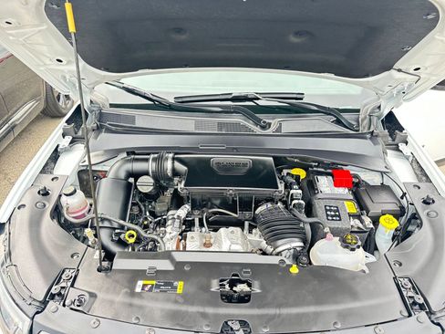 Used 2025 Jeep Compass Trailhawk w/ Trailer Tow Group image 32