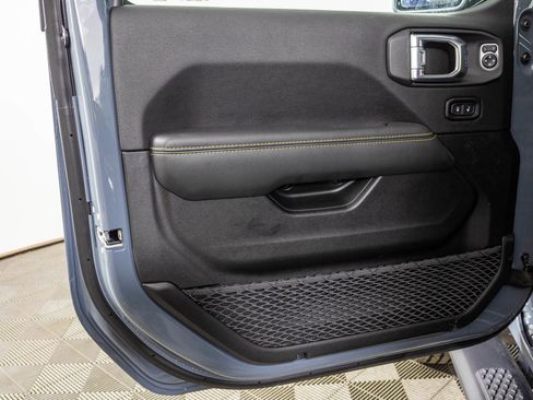 New 2026 Jeep Gladiator Sport image 36