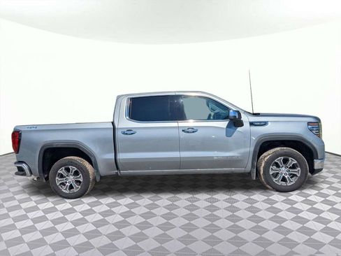 Used 2025 GMC Sierra 1500 SLT AWD/4WD image 2