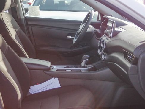 Certified 2024 Nissan Sentra SV image 17