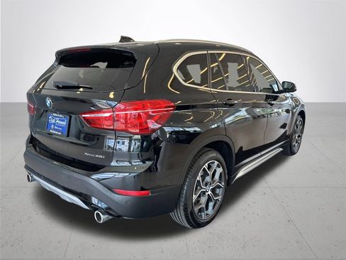 Used 2021 BMW X1 xDrive28i AWD/4WD image 7