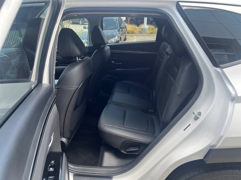 Used 2024 Hyundai Tucson Limited FWD image 7