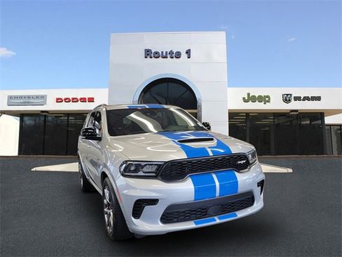 Used 2024 Dodge Durango SRT image 2