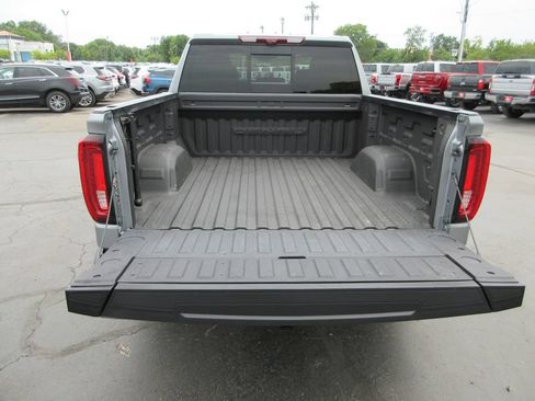 Certified 2024 GMC Sierra 1500 Denali AWD/4WD image 9