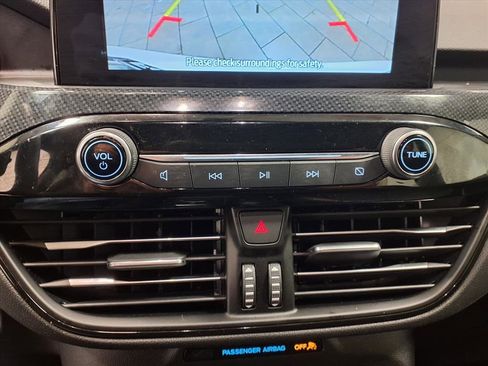 Used 2024 Ford Escape ST-Line w/ Equipment Group 301A image 14