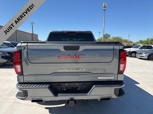 Used 2021 GMC Sierra 1500 Elevation w/ Preferred Package image 6