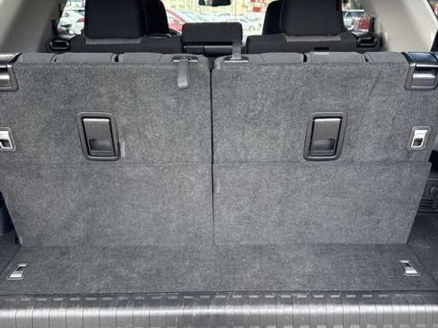 Certified 2024 Toyota 4Runner SR5 AWD/4WD image 13