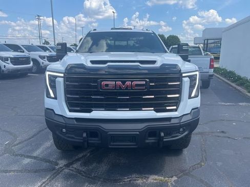 Used 2025 GMC Sierra 2500 AT4X w/ AT4X AEV Edition AWD/4WD image 15