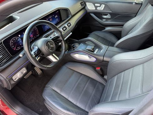 Certified 2024 Mercedes-Benz GLS 580 4MATIC image 32