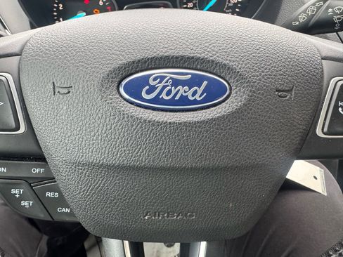 Used 2018 Ford Escape SEL image 20