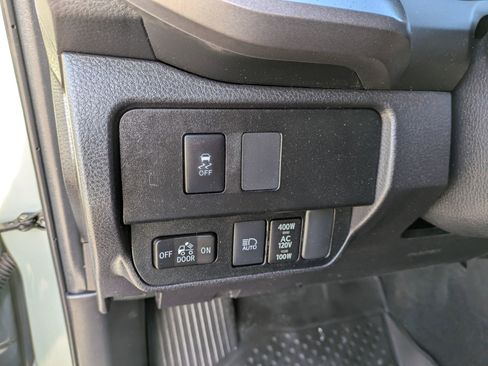 Used 2022 Toyota Tacoma 4x4 Double Cab image 18