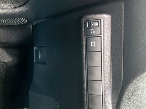 Used 2026 Toyota Corolla LE image 33