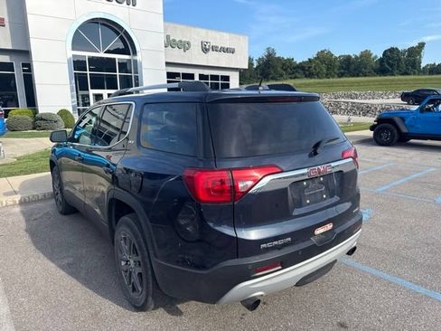 Used 2017 GMC Acadia SLT AWD/4WD image 5