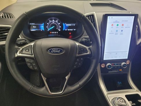Used 2024 Ford Edge SEL image 22