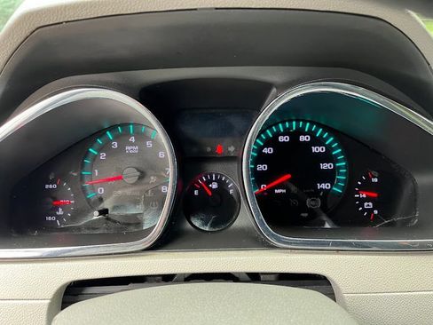 Used 2011 Chevrolet Traverse LT w/ LPO, 'HIT The Road' Package FWD image 12