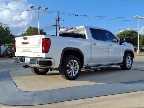 Used 2022 GMC Sierra 1500 SLT RWD image 3