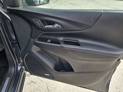 Used 2022 Chevrolet Equinox Premier image 22