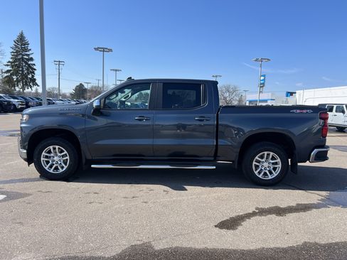Used 2021 Chevrolet Silverado 1500 LT w/ Convenience Package II image 5