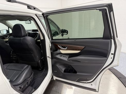 Used 2022 Subaru Ascent Touring w/ Popular Package #2A image 34