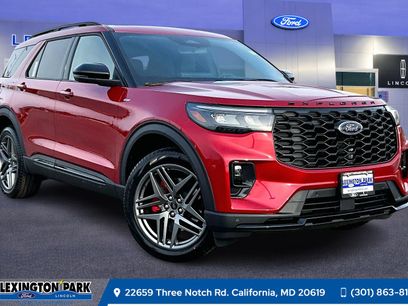 New 2026 Ford Explorer ST-Line w/ ST-Line Street Pack