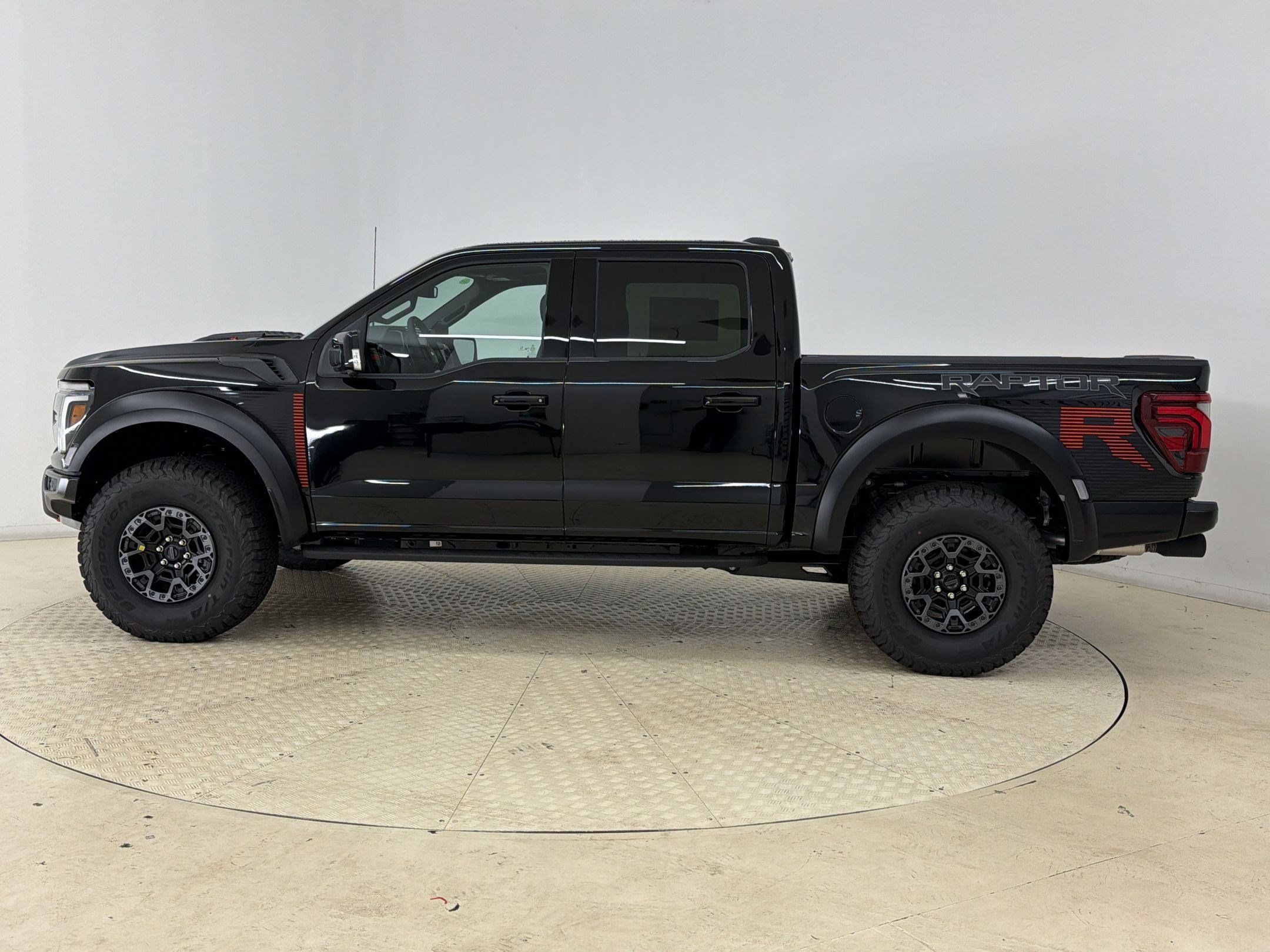 New 2026 Ford F150 Raptor w/ Equipment Group 803A Raptor R AWD/4WD image 2