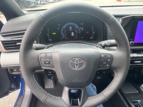 New 2026 Toyota Camry SE image 25