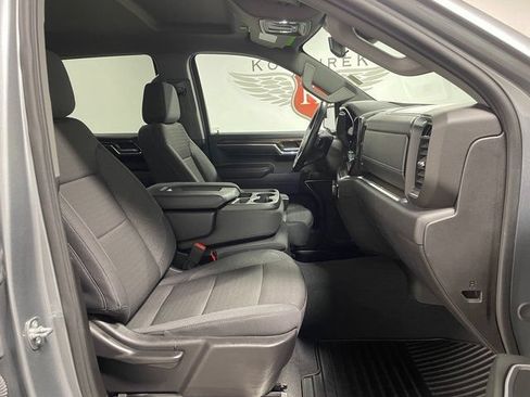 Used 2024 Chevrolet Silverado 1500 LT AWD/4WD image 22